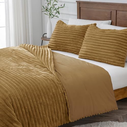Fleece Queen Comforter Set