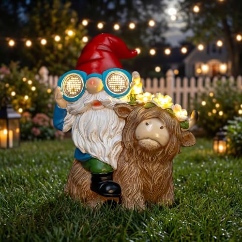 Solar Garden Gnome Statue Sitting Highland Cow Figurine Flower Wreath
