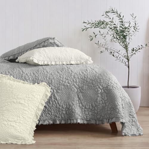 Dark Grey Ruffled Quilt King Size