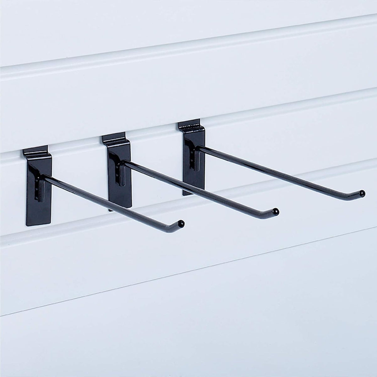 KINGDOM SOLUTIONS – 16-Pack Black Metal Slatwall Hooks (8X 4, 8X 6) – Heavy-Duty Slat Wall Accessories for Garage Organization, Retail Displays & Tool Storage Systems