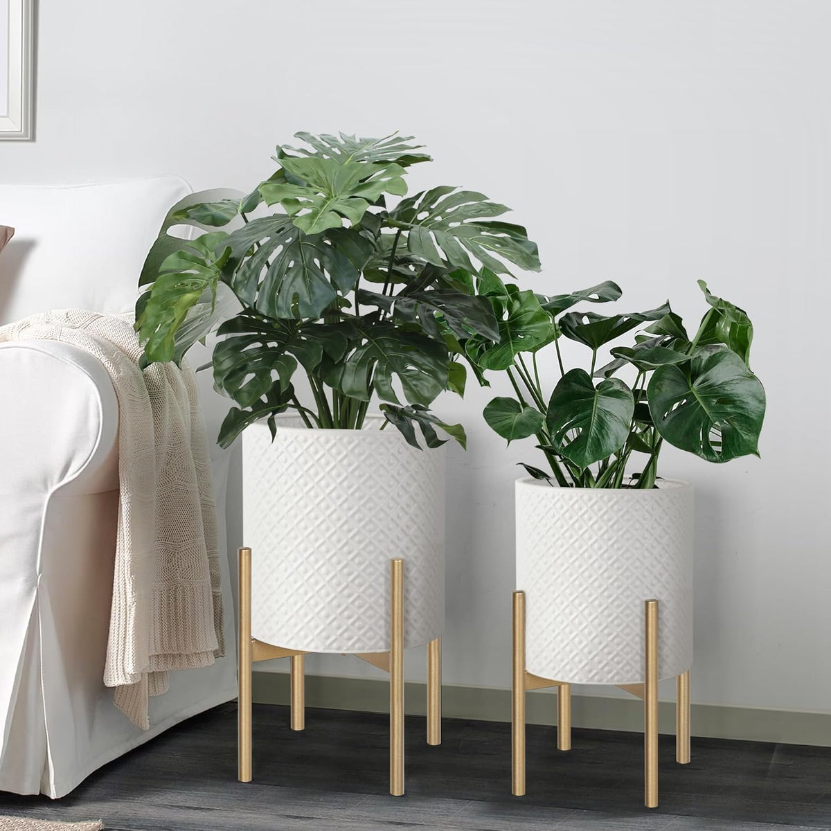 Oakrain Mid Century Planters for Indoor Plants, Metal Plant Set of 2, Modern Decorative Plant Pots for Living Room, Garden, Balcony, White Planters with Glod Plant Stands, 10 inch & 12 inch
