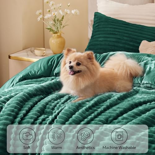Fleece King Comforter Set