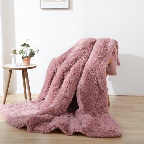 Fluffy Full Size Comforter Set