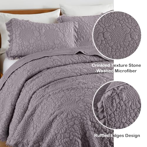 Shabby Chic Ruffled Quilt Queen Size