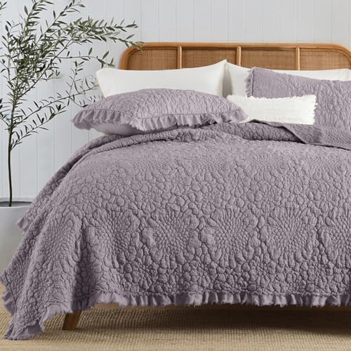 Shabby Chic Ruffled Quilt Queen Size