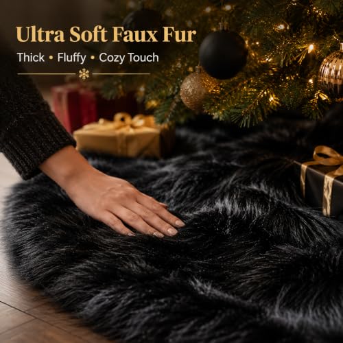 24 Inch Faux Fur Christmas Tree Skirt Black Plush Skirt for Merry Christmas Party Christmas Tree Decoration