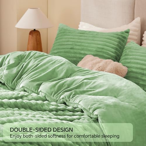 Fleece King Comforter Set