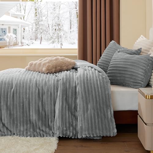Fleece King Comforter Set