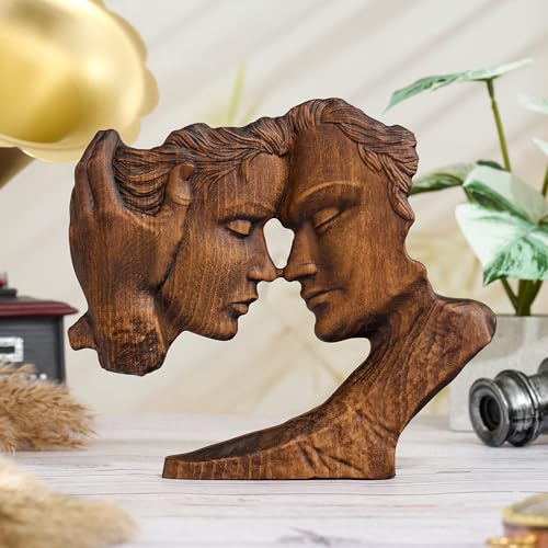 Wooden Kissing Couple Statue Home Decor Anniversary Wedding Gifts