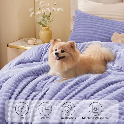 Fleece Queen Comforter Set