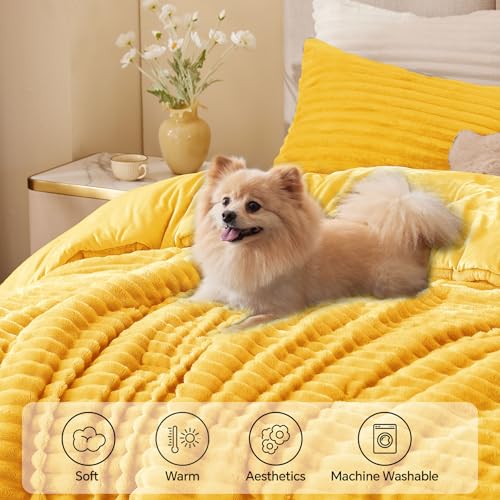 Fleece Twin Twin XL Comforter Set