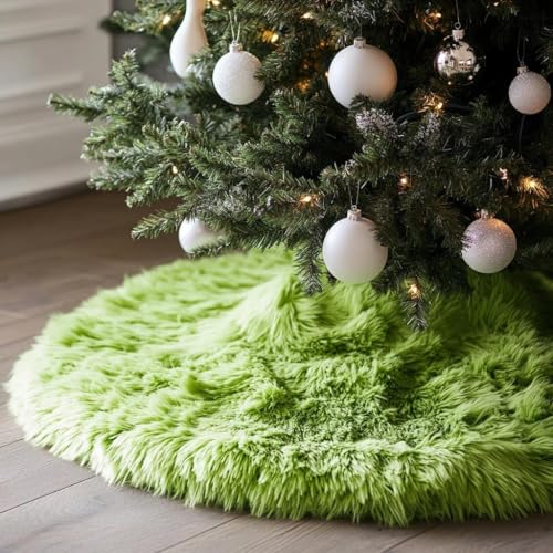 30 Inch Faux Fur Christmas Tree Skirt Green Plush Skirt for Merry Christmas Party Christmas Tree Decoration