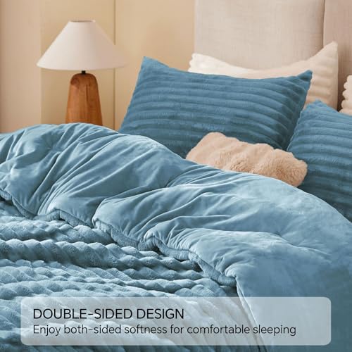 Fleece Full Comforter Set