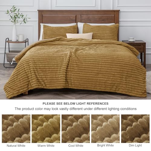 Fleece Queen Comforter Set
