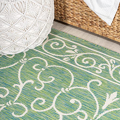 Vintage Filigree Indoor Outdoor Square Area Rug 5X5 Green