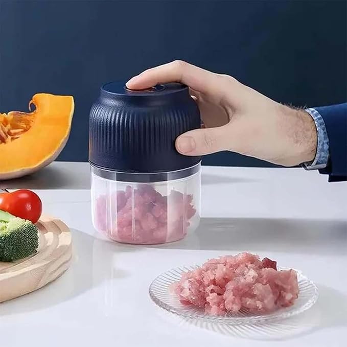 Household Electric Garlic Crusher, Electric Garlic Chopper, Mini Portable Veggie Chopper with 4/6 Stainless Steel Blades, Wireless Rechargeable Food Cutter for Garlic, Onion, Chili (Blue,320ML)