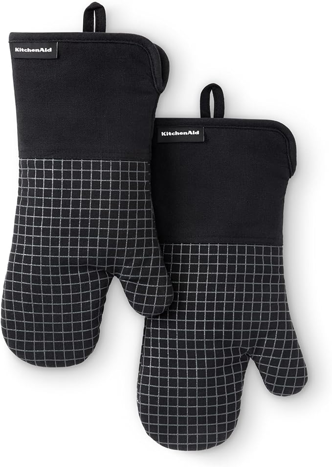 KITCHENAID Gourmet Series Gridlines Oven Mitts 2-Pack Set, Heat Resistant up to 600°F, Soft Silicone Grip, Magnetic Cuff, Matte Black, 7"x14"