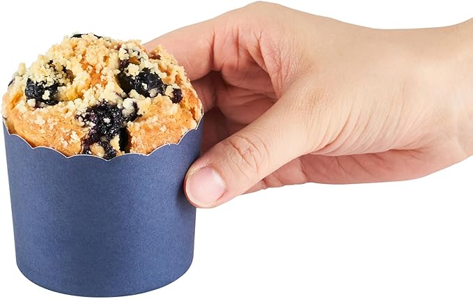 Restaurantware Baking Cups 200 Pack of 6 oz Paper Cupcake Liners Greaseproof Scalloped Oven-Safe Elegant Dessert Muffin Cups Disposable for Parties