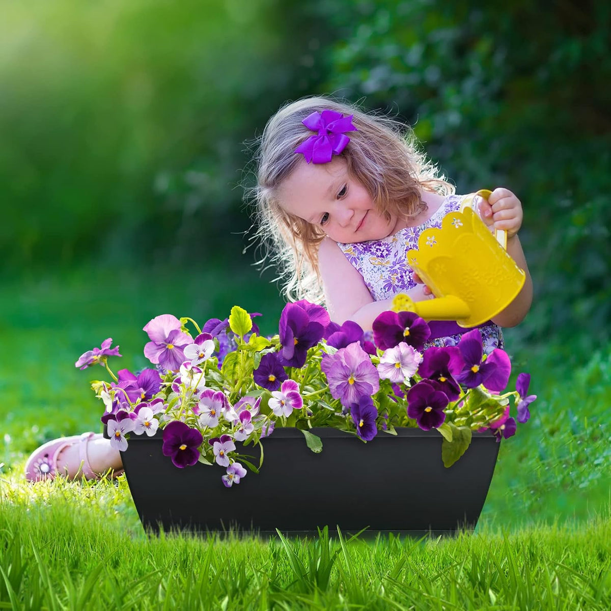 Window Box Planter, 10 Pack Plastic Vegetable Flower Planters Boxes 17 Inches Rectangular Flower Pots with Saucers for Indoor Outdoor Garden, Patio, Home Decor (Black)