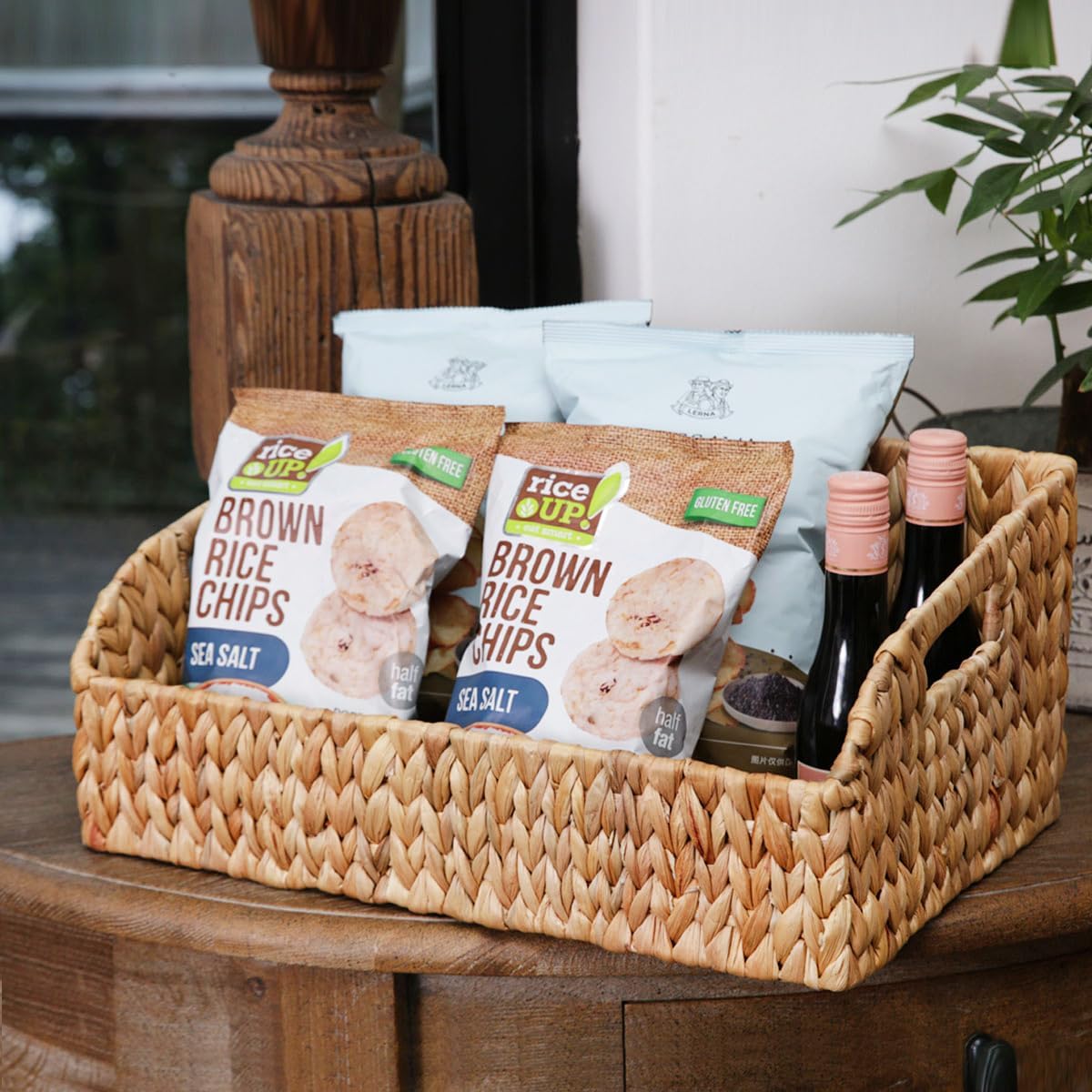 Wicker Baskets for Organizing, Pantry Baskets with Handles, Handwoven Wicker Storage Basket, Water Hyacinth Storage Bins for Shelves, Boho Decoration, 3 Pack,Natural