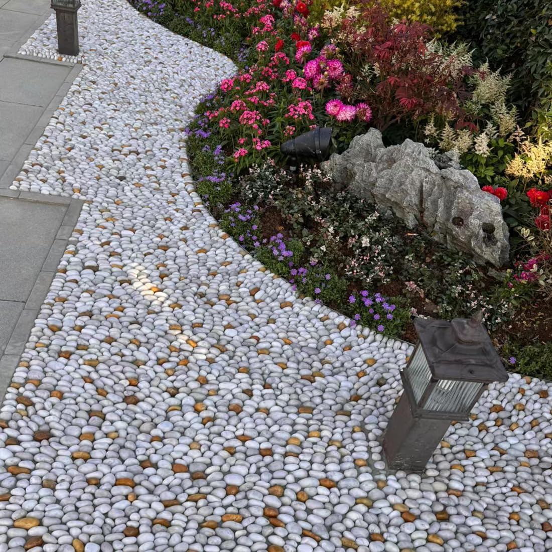40lbs Large River Rocks for Landscaping, 3-4" White Pebbles for Garden Design, Hand-Picked Smooth Stones for Fish Tank, Flower Pots, Indoor Water Fountains, Pathways, Backyard