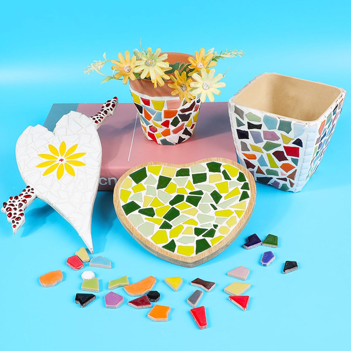 Irregular Size Ceramic Mosaics Pieces Stained Glass, Assorted Colors and Triangles Trapezoids Polygons Shapes, 200g (Black White Mix)