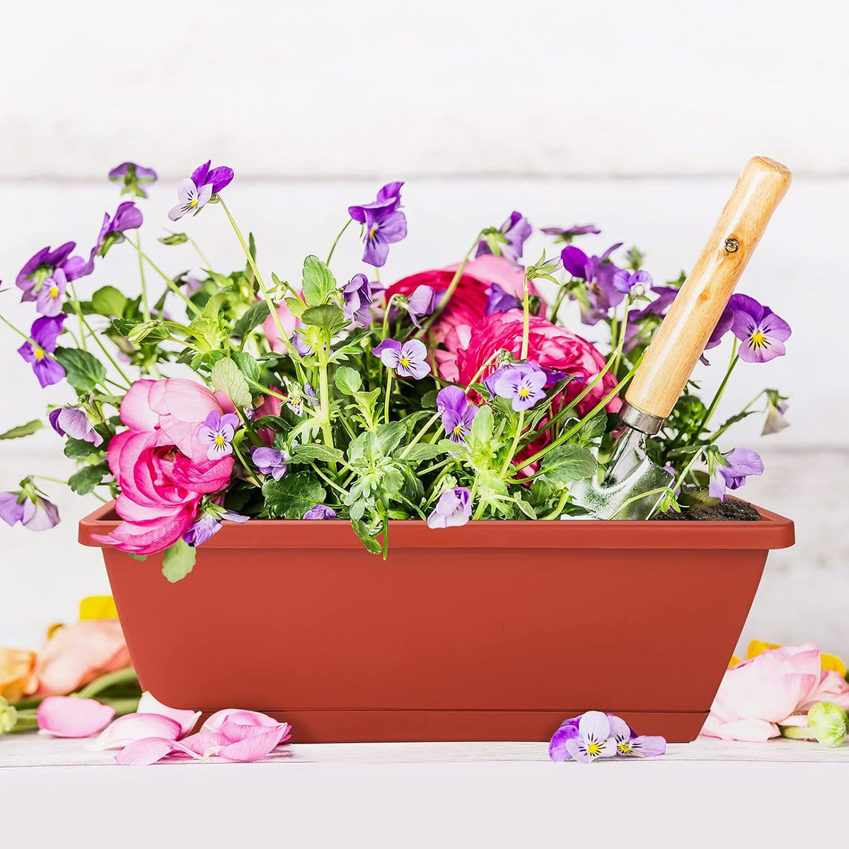 Window Box Planter, 12 Pack Plastic Vegetable Flower Planters Boxes 17 Inches Rectangular Flower Pots with Saucers for Indoor Outdoor Garden, Patio, Home Decor (Brick red)