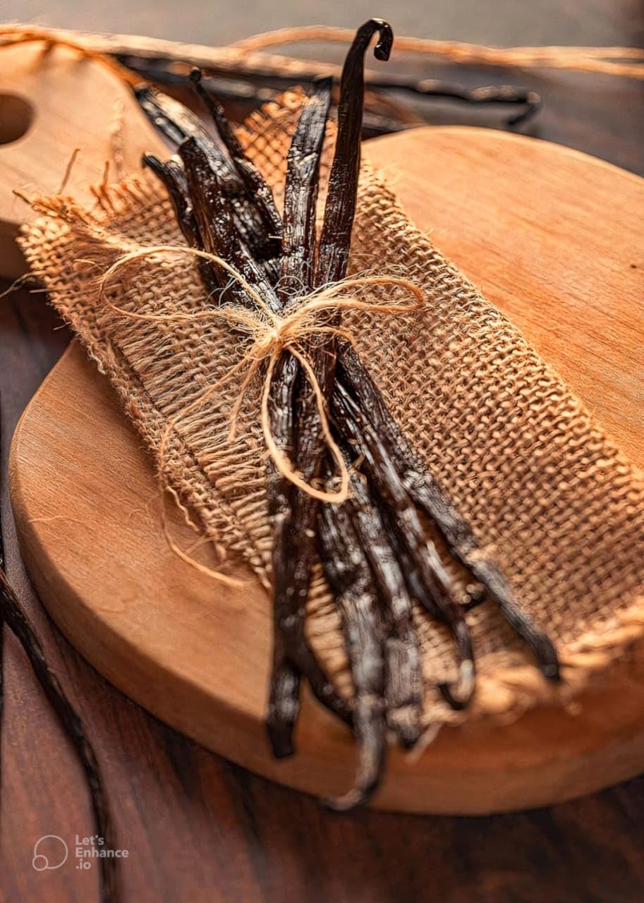 Uganda Vanilla Beans by Pearl Organic Vanilla - 50 Organic Whole Grade A Pods for Homemade Vanilla Extract, Baking & Brewing