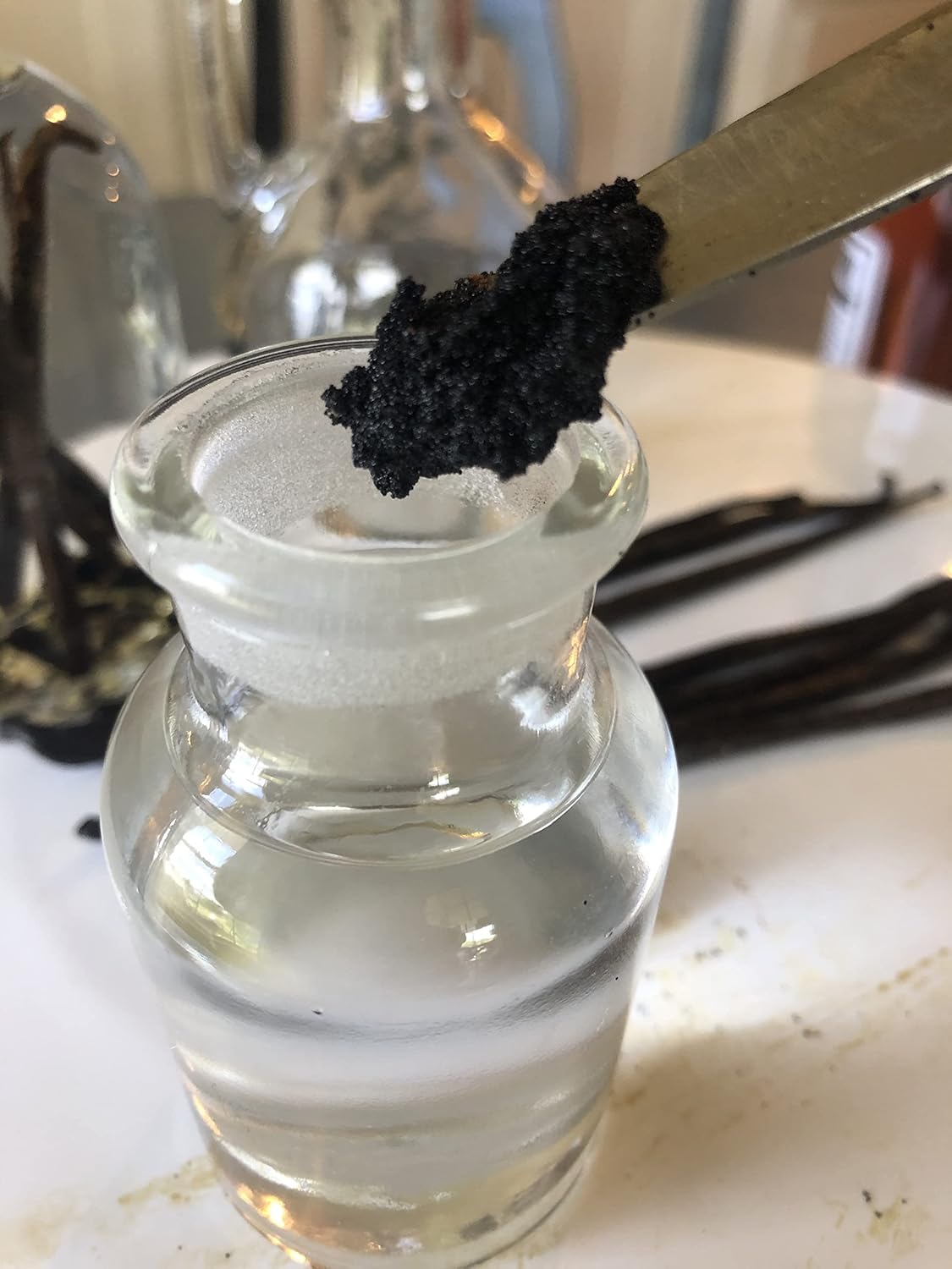 2oz Tahitian Vanilla Beans Grade A for Extract, Cooking and Baking by FITNCLEAN VANILLA| 2 Ounces (1/8Lb) Bulk 6"-7" Fresh Gourmet NON-GMO Pods