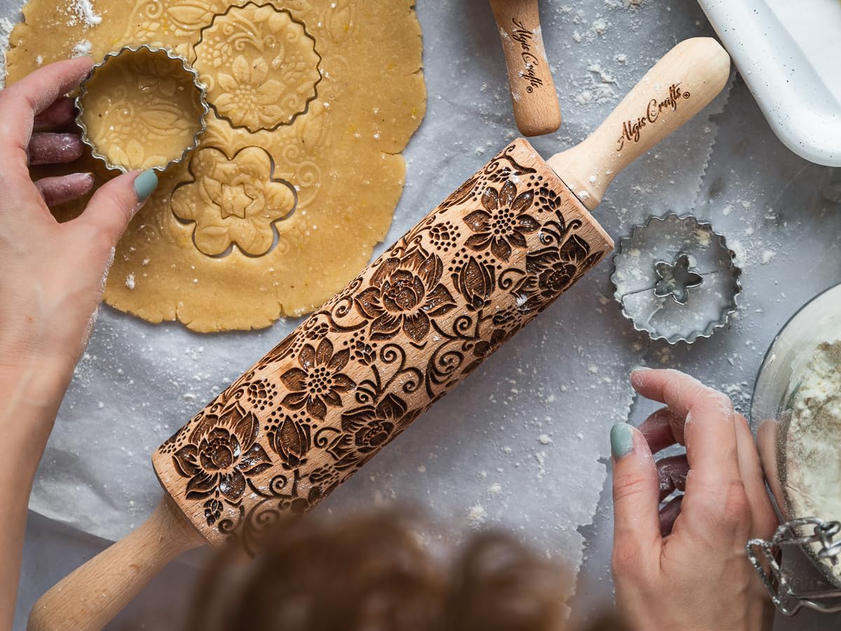 LOTUS embossing rolling pin with Lotus flower Pattern. Dough roller for embossed cookies and Pottery by Algis Crafts