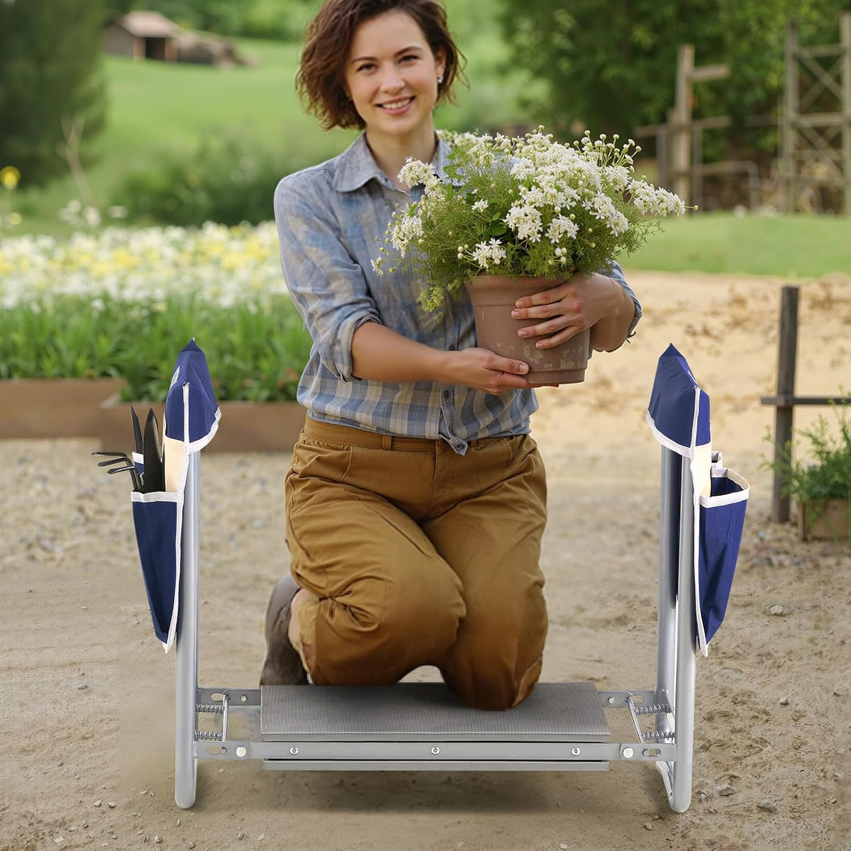 VEVOR Garden Kneeler and Seat Heavy Duty, Portable Garden Stool with 11'' EVA Kneeling Pad and 2 Tool Bags, Folding Garden Bench to Relieve Knee & Back Pain, Great Gifts for Seniors, Family Gardeners
