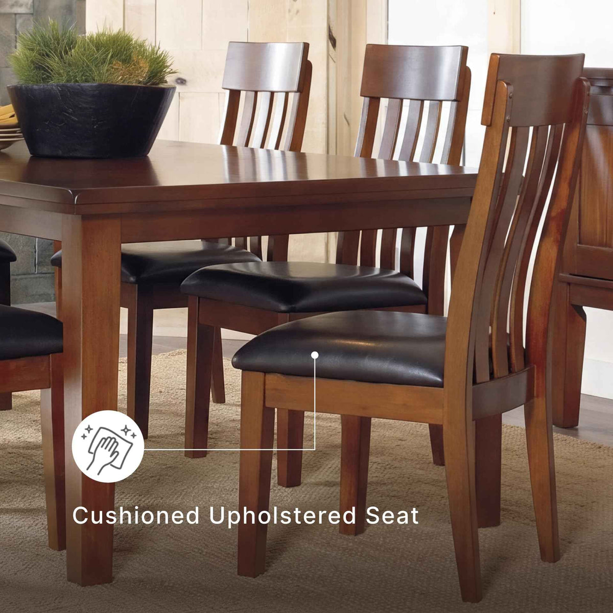 Berringer Dining Chairs Set of 4 (4 Count)