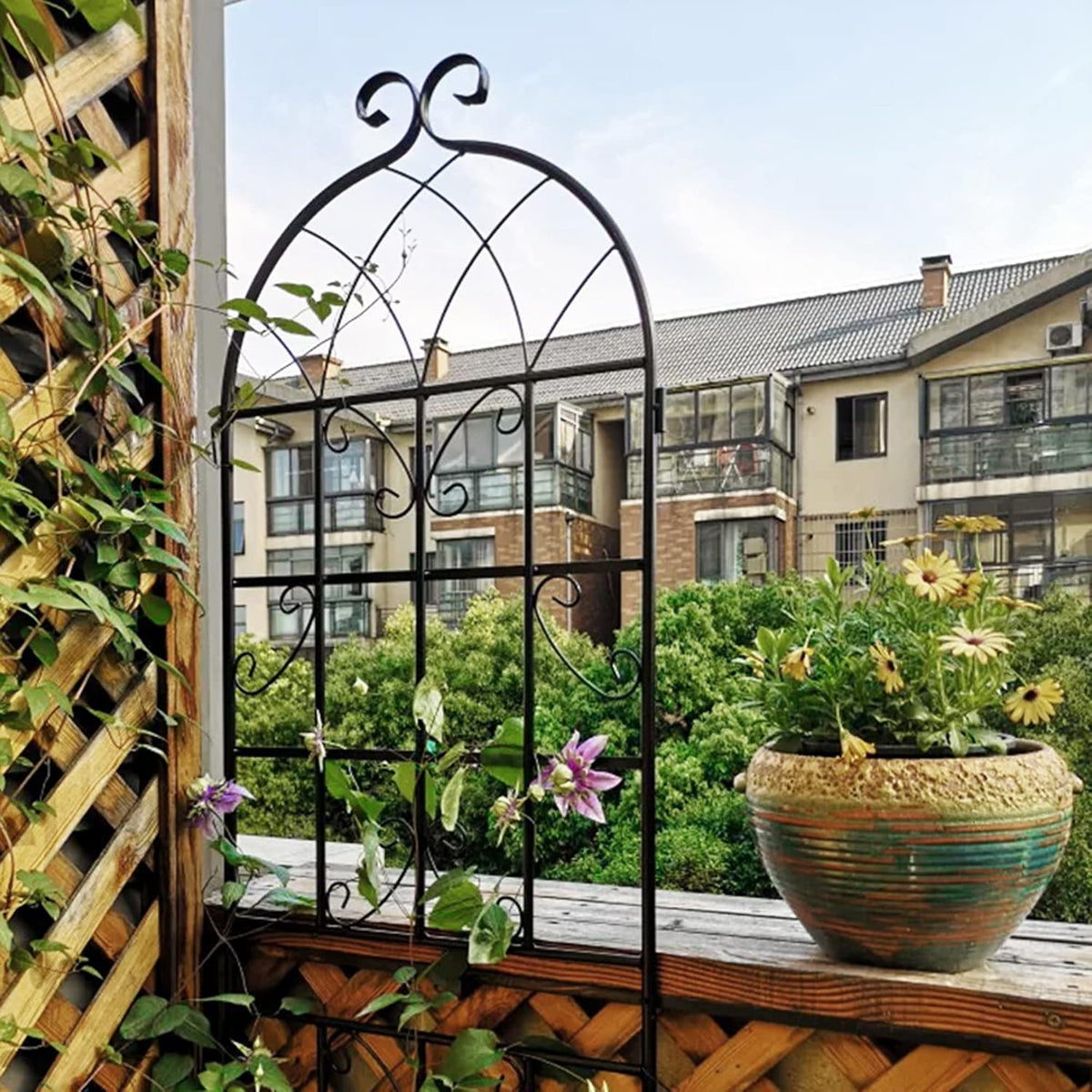 2 Pack Metal Garden Trellis for Climbing Plants 71" x 19.7" Outdoor Fence Rustproof Garden Trellis Support Roses Flower Lawn, Black 6FT