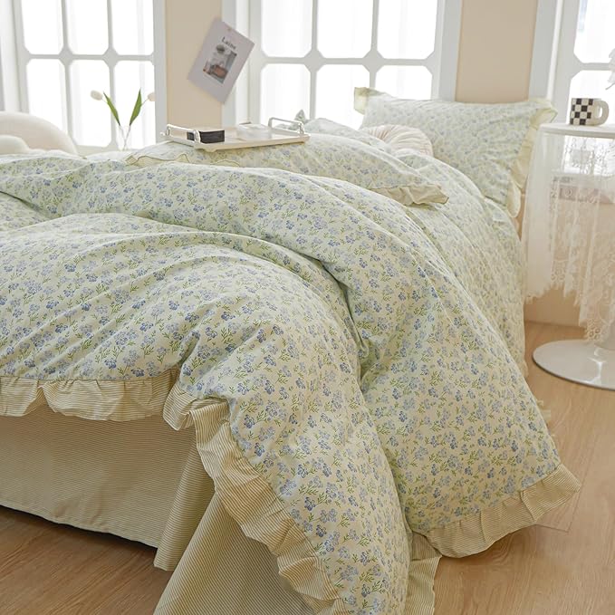 Green Ruffle Comforter Set Full Size Girls Blue Flowers Comforter Fluffy Soft Vintage Floral Bedding Set Cottagecore Botanical Floral Comforter Set with 2 Ruffle Lace Pillowcases for All Seasons