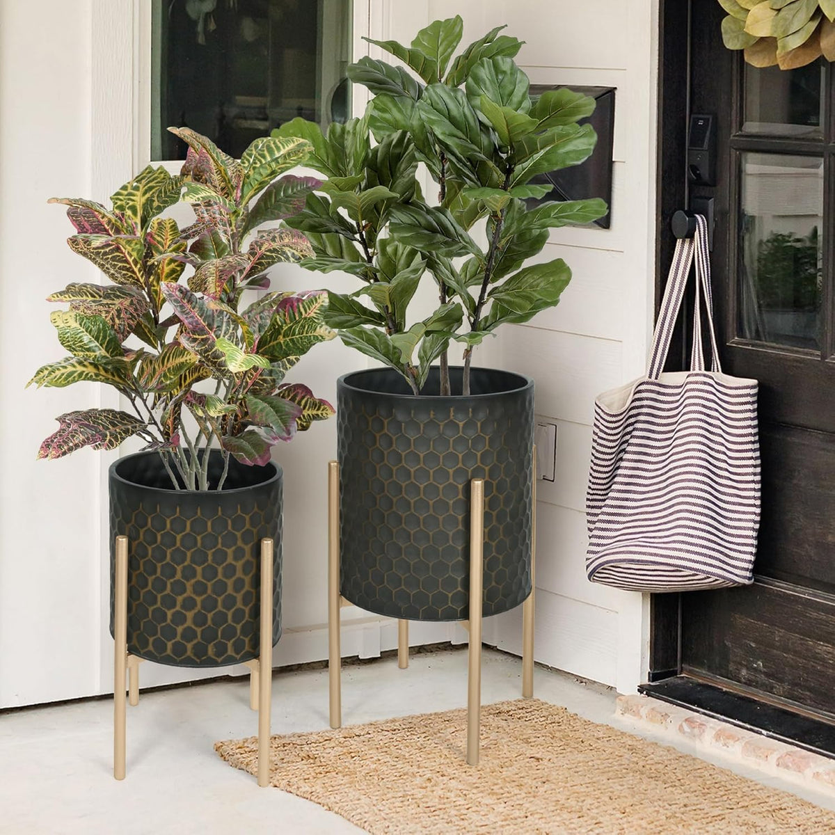 Oakrain Mid Century Planters for Indoor Plants, Set of 2, Modern Decorative Metal Pots for Living Room, Office, Garden or Balcony, Black&Golden Honeycomb, 10inch&12inch