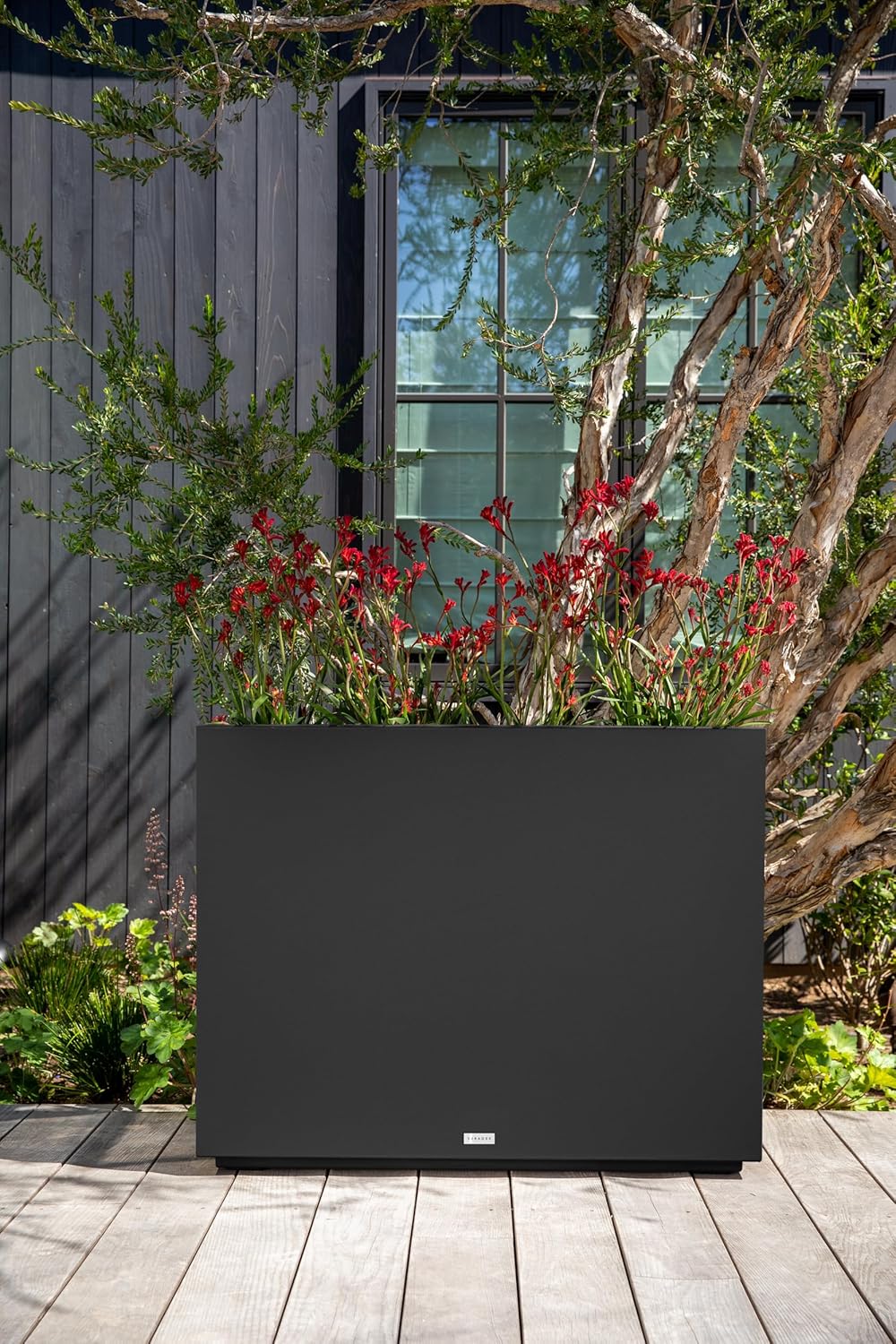 Veradek Block Series Span Plastic Planter - Tall Rectangular Planter for Indoor or Outdoor Patio/Porch | Durable All-Weather with Removable Insert Bucket | Modern Design for Plants, Flowers, Garden